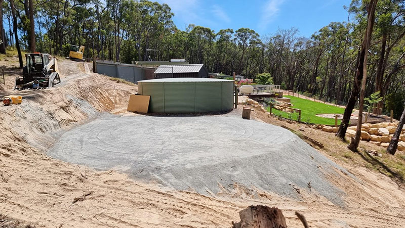 on site axcavation water tanks